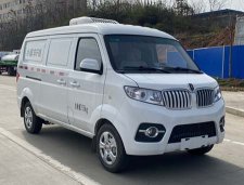 舜德牌SDS5021XLCJK6型冷藏車(chē)